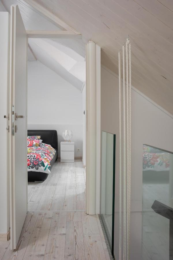 Coastal Apartment *